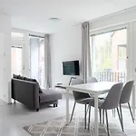 Hiisi Homes Center Espoo