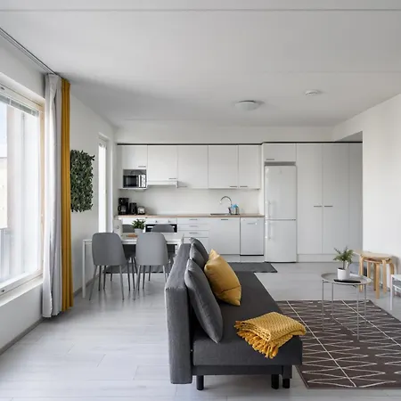 Hiisi Homes Center *