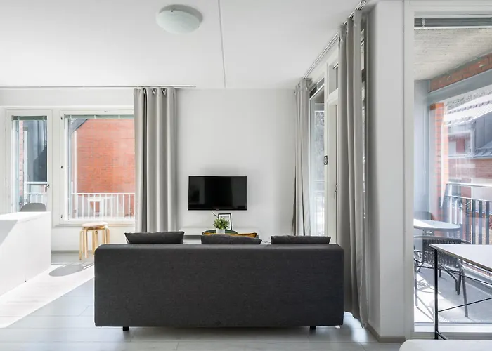 公寓 Hiisi Homes Center *