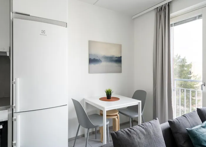 Hiisi Homes Center *